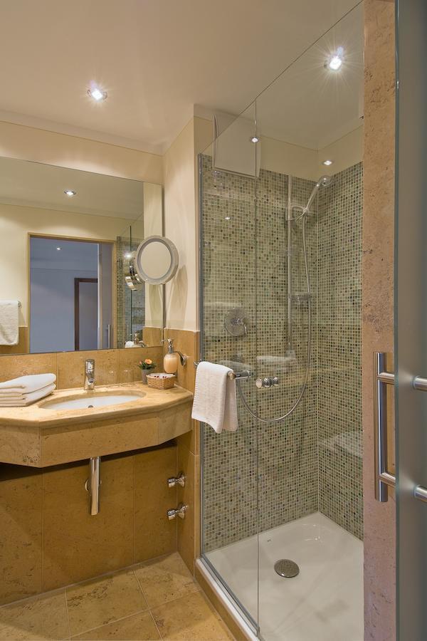 Hotel Gasthof Alte Post Holzkirchen Holzkirchen  Room photo