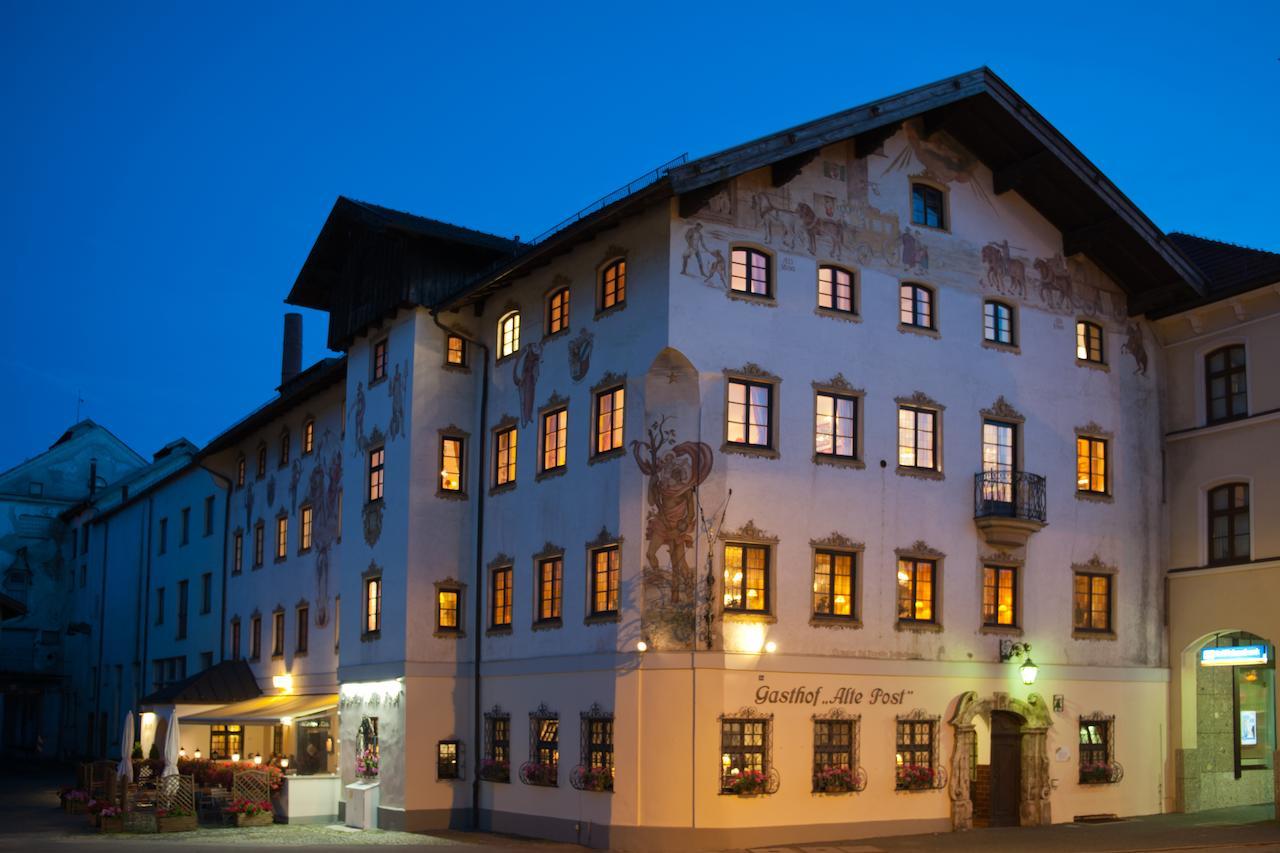 Hotel Gasthof Alte Post Holzkirchen Holzkirchen  Exterior photo